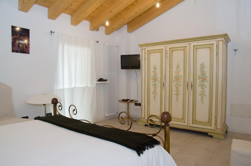 B&B ماروستيكا الغرفة الصورة